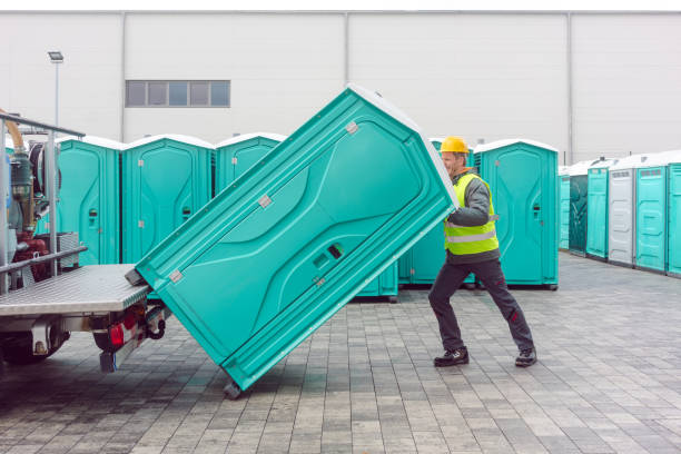Portable Toilet Options We Offer in Durand, IL