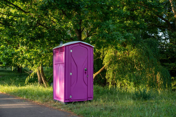 Best Portable restroom trailer rental  in Durand, IL
